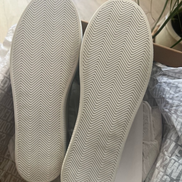 Steve Madden platforms🔥 - Picture 3 of 5